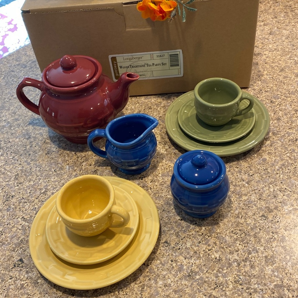 Longaberger Woven Traditions Childs Tea Party Set Item 31627 Pottery